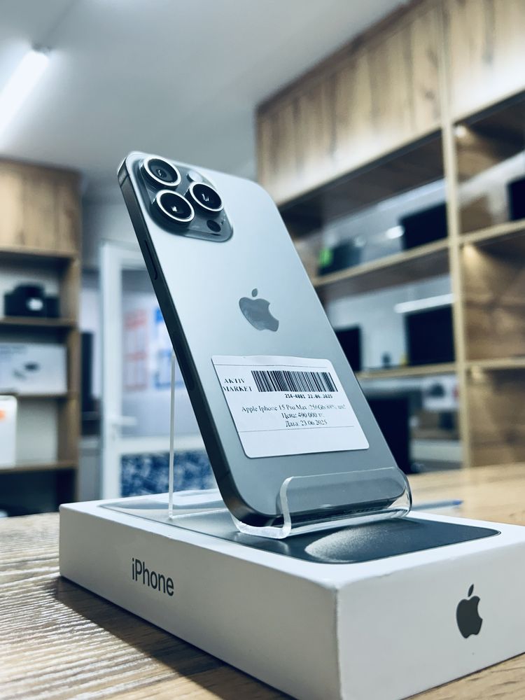 Iphone 15 pro max/256gb/88%/esim