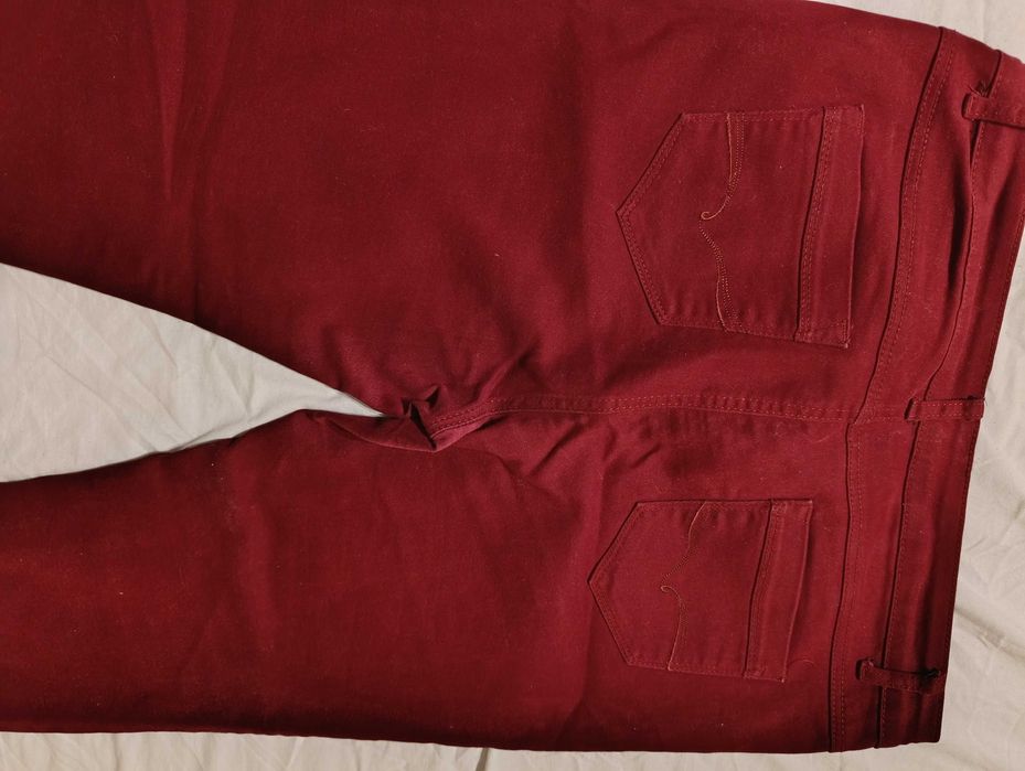 Много плътни и топли дамски дънки цвят бордо