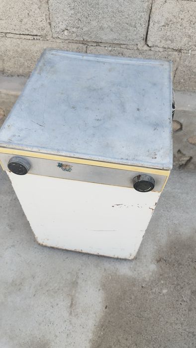 Срочно продается стиральная машина , рабочая без ремонта
