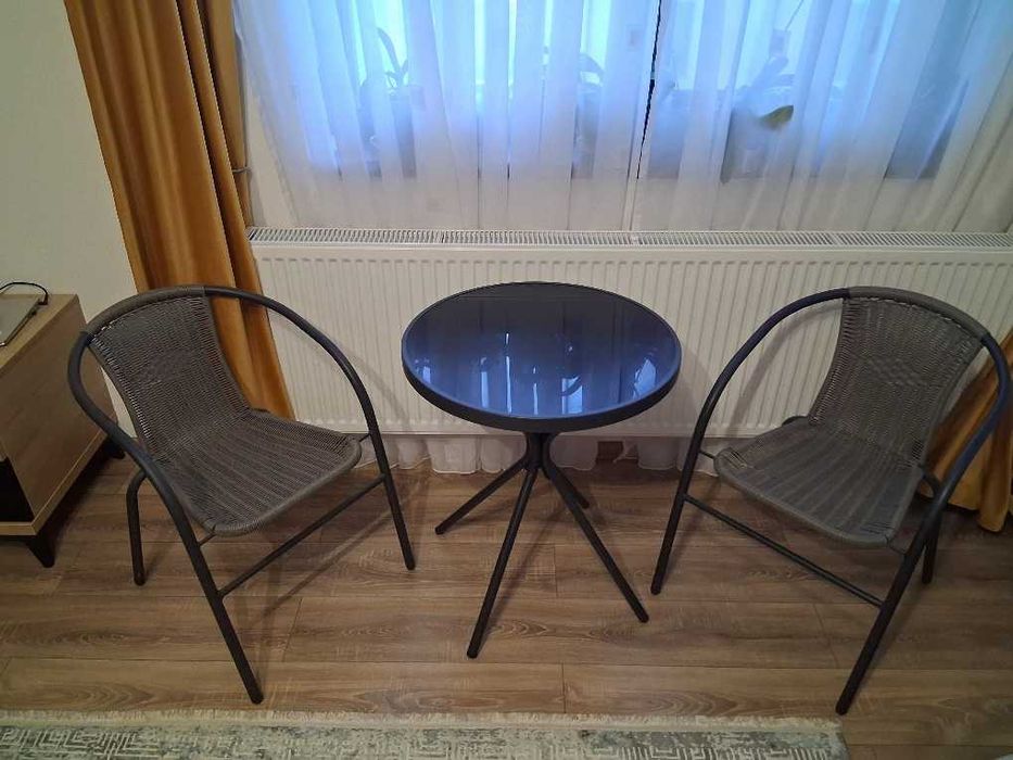 Set mobilier balcon scaune +masa