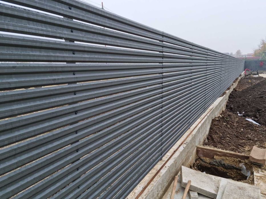 Vand garduri si porti