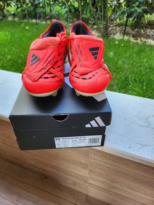 Adidas predator футболни обувки