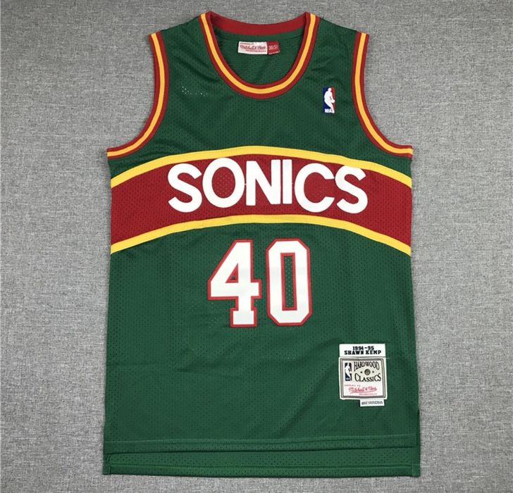 Modele diferite cu Shawn Kemp