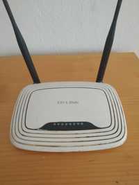 Безжичен рутер TP-Link TL-WR841N