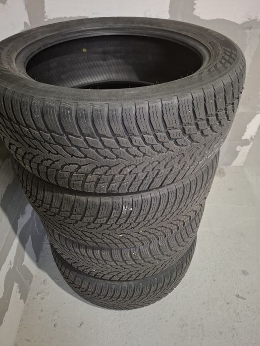 wr snowproof nokian 225 50 R18 anvelope iarna