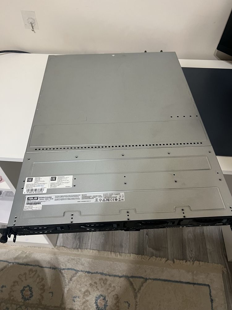 Сервер ASUS RS300-E10-RS4