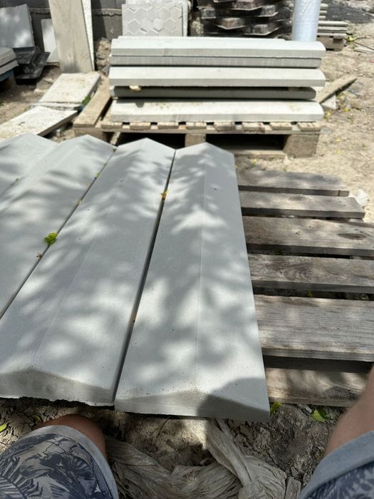 Capace pentru gard/coame gard/capace gard