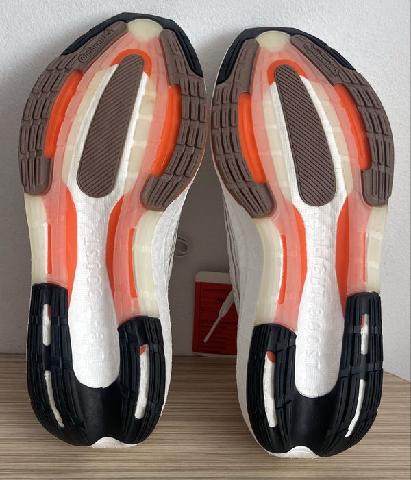 Adidas Ultraboost Light x Parley