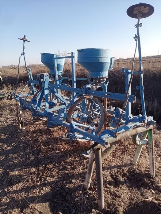 Traktor T28,kultivator,selka,dilnovoz,chizel sotiladi xolati  ajoyib