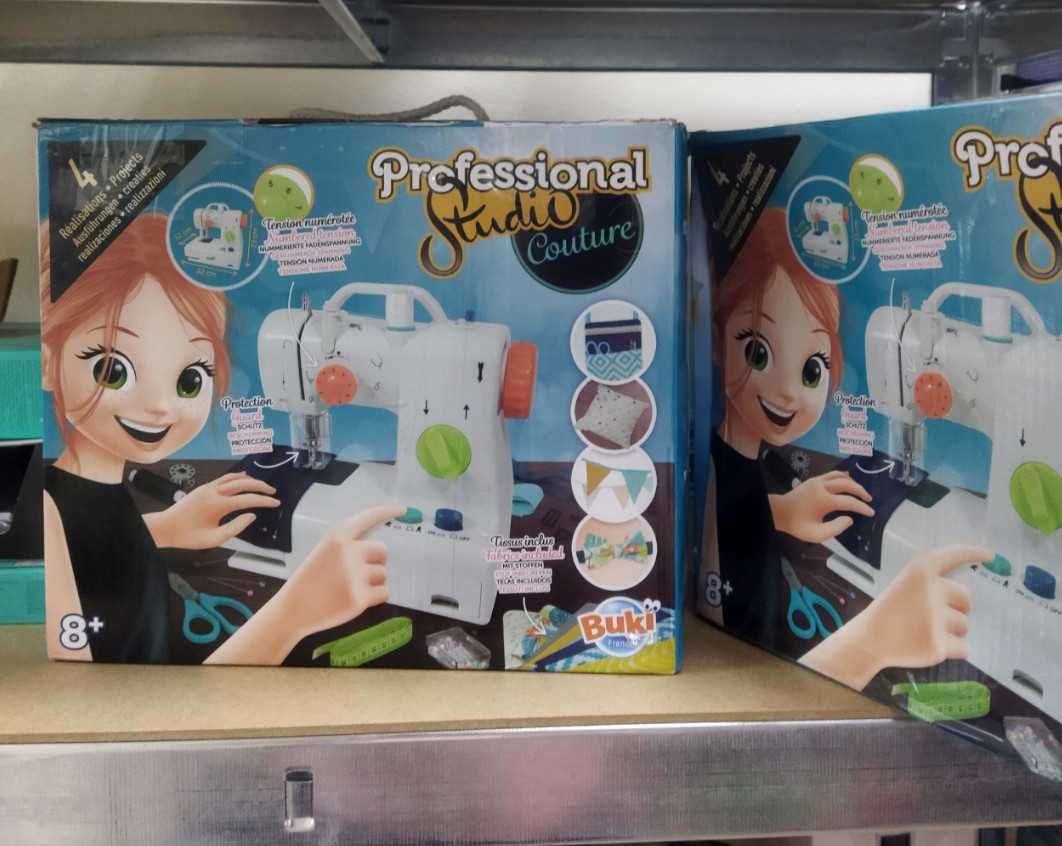 Игрален комплект Buki Professional Studio, детска шевна машина