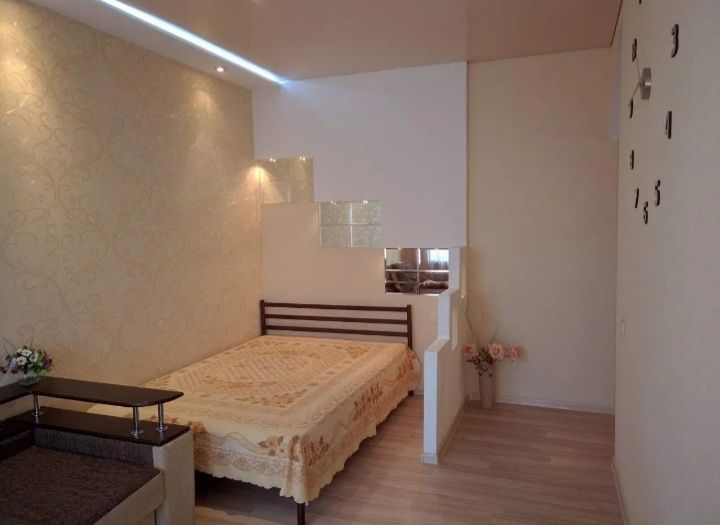 Сарыарка 11-Кенесары,  2ч 2000