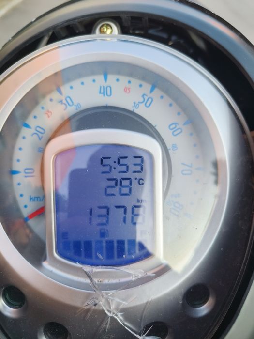 Scuter Peugeot 49cc