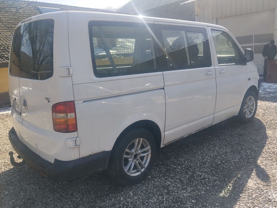 Vând sau schimb t 5 2004