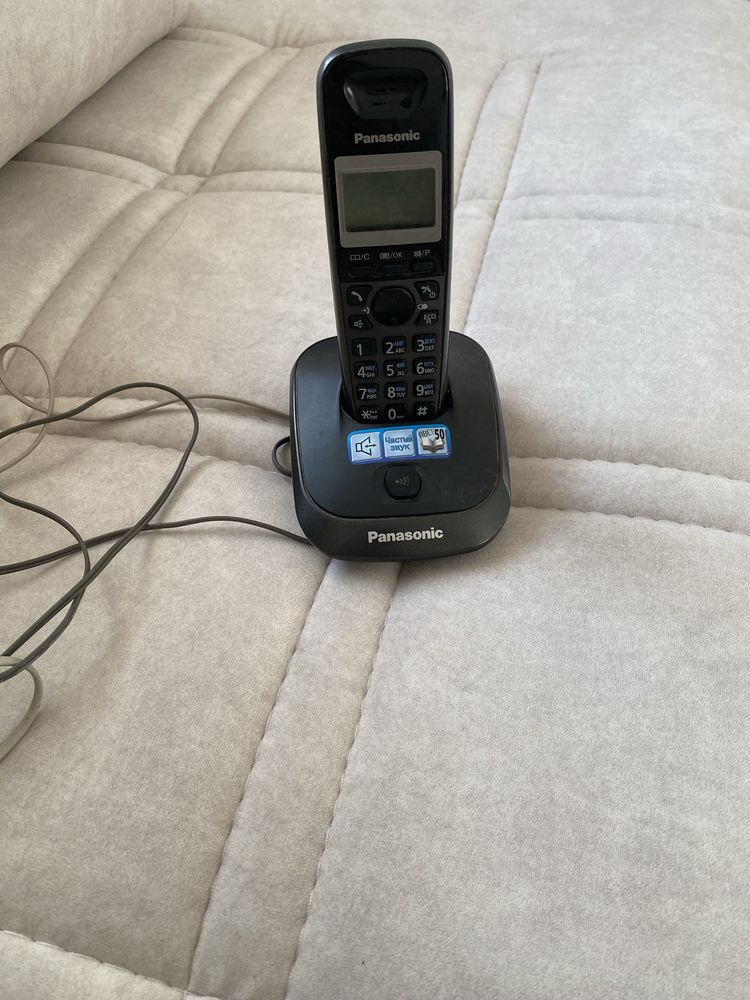 Продам телефон Panasonic  пoчти новый исп. 1мес