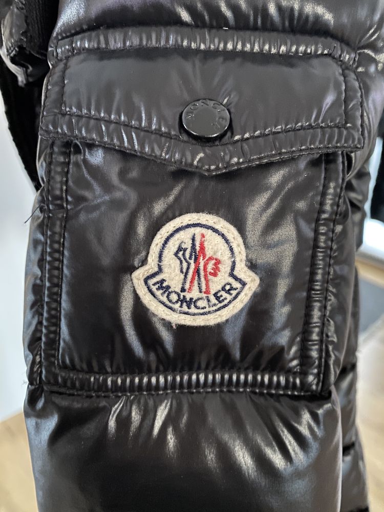 Geaca Moncler originala