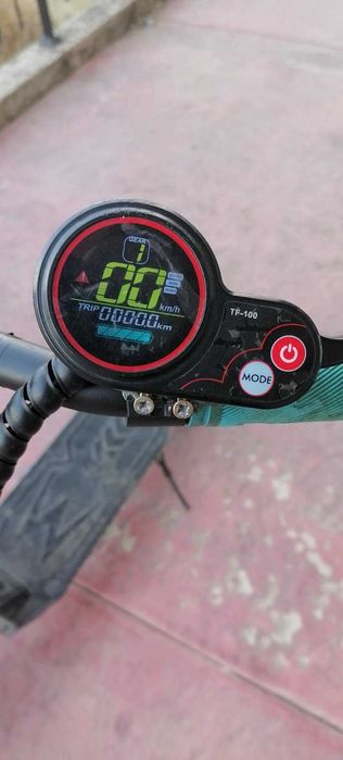 Тротинетка Kaabo 800 W , Тротинетска Ninebot 250W