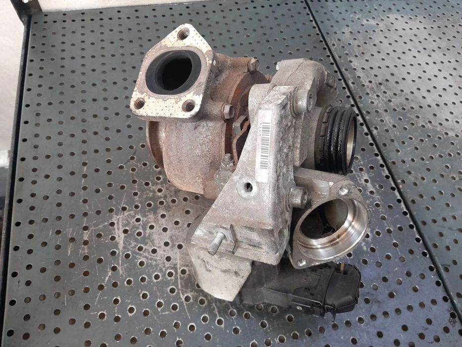 turbina 2.0 d  204d4 bmw serie 1 e87  seria 3 e90 49135-05730  7795496-f