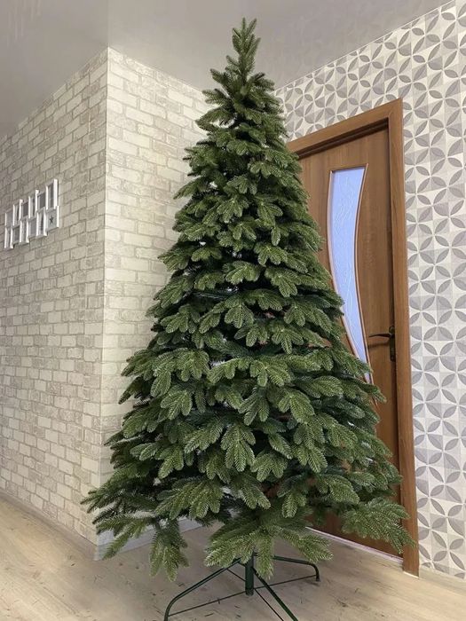 Литые елки на новый год, искуственные