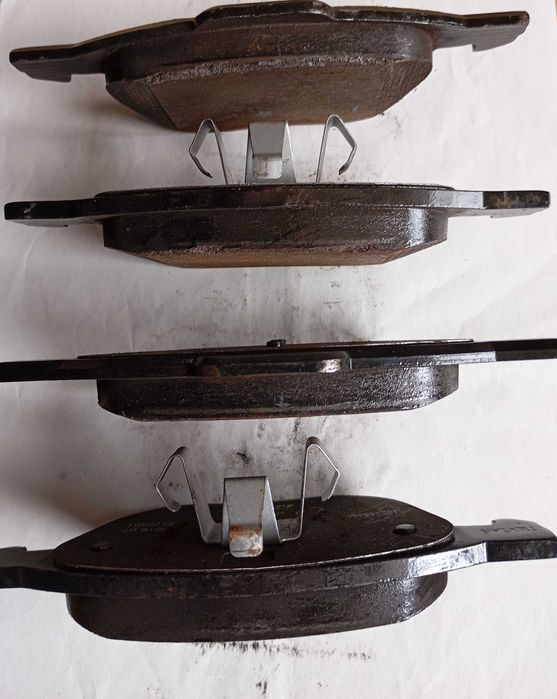 Накладки Textar 2372301 / 4018 G нови, комплект   Ford / Mazda / Volvo