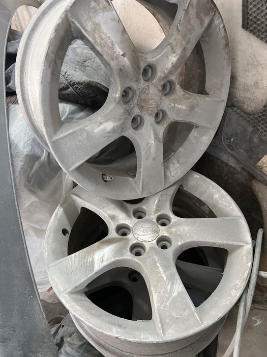 Продам диски на субару R16