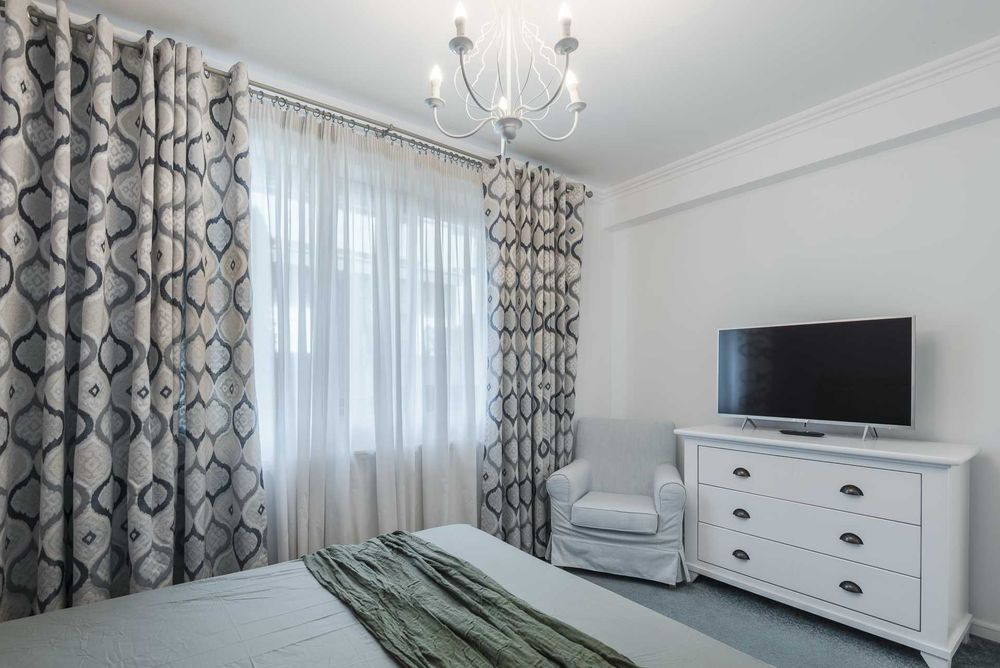 Apartament 3 camere-Dresing-Curte proprie