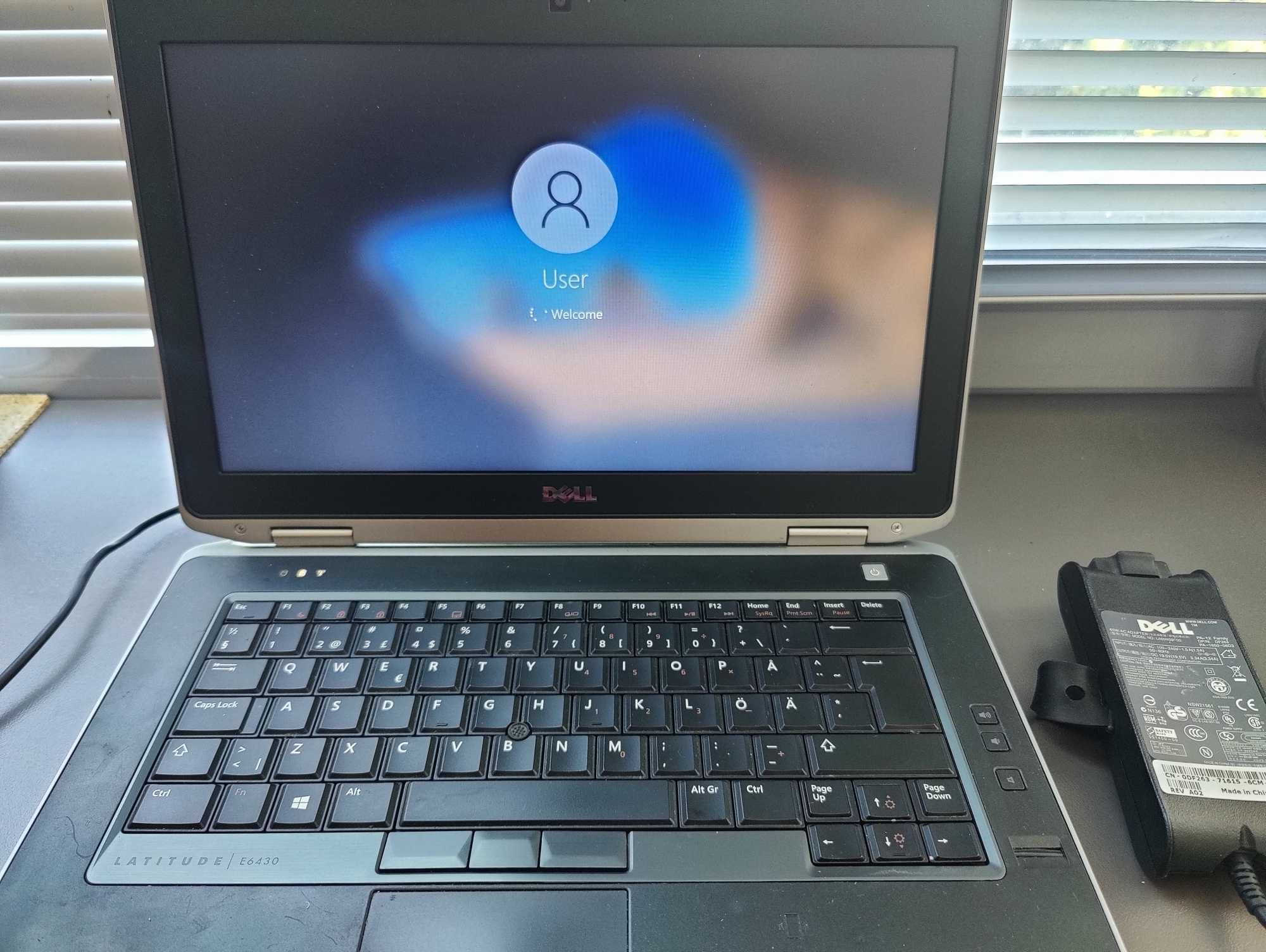 Laptop (лаптоп) с Windows 10, DELL Latitude E6430 Core i5 vPro, 8GB