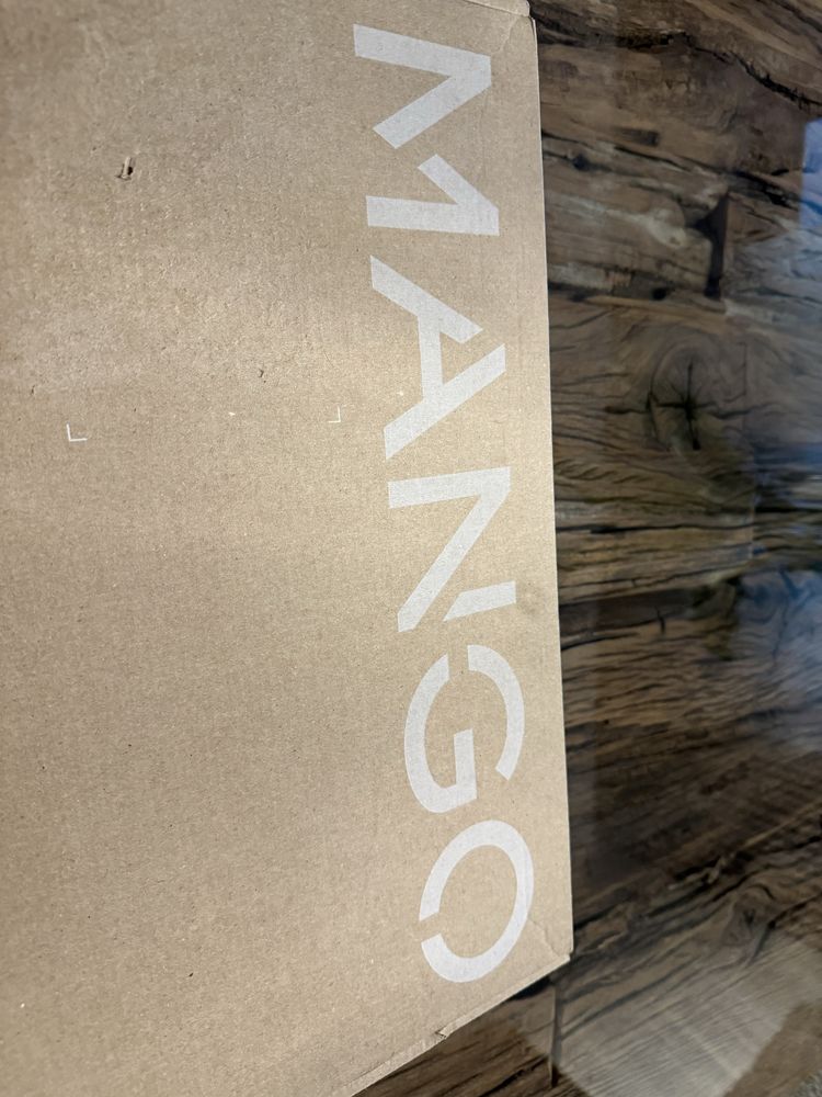 Pantaloni Mango noi