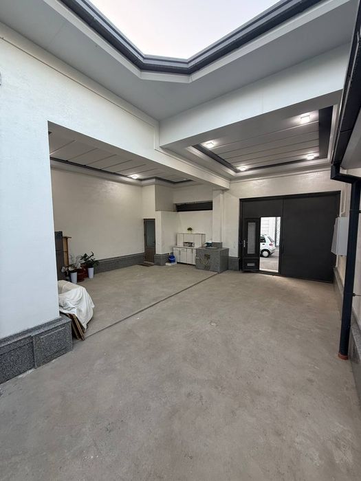 Uchaska sotiladi shayxontohur.koʻkcha koshona 2sotik.