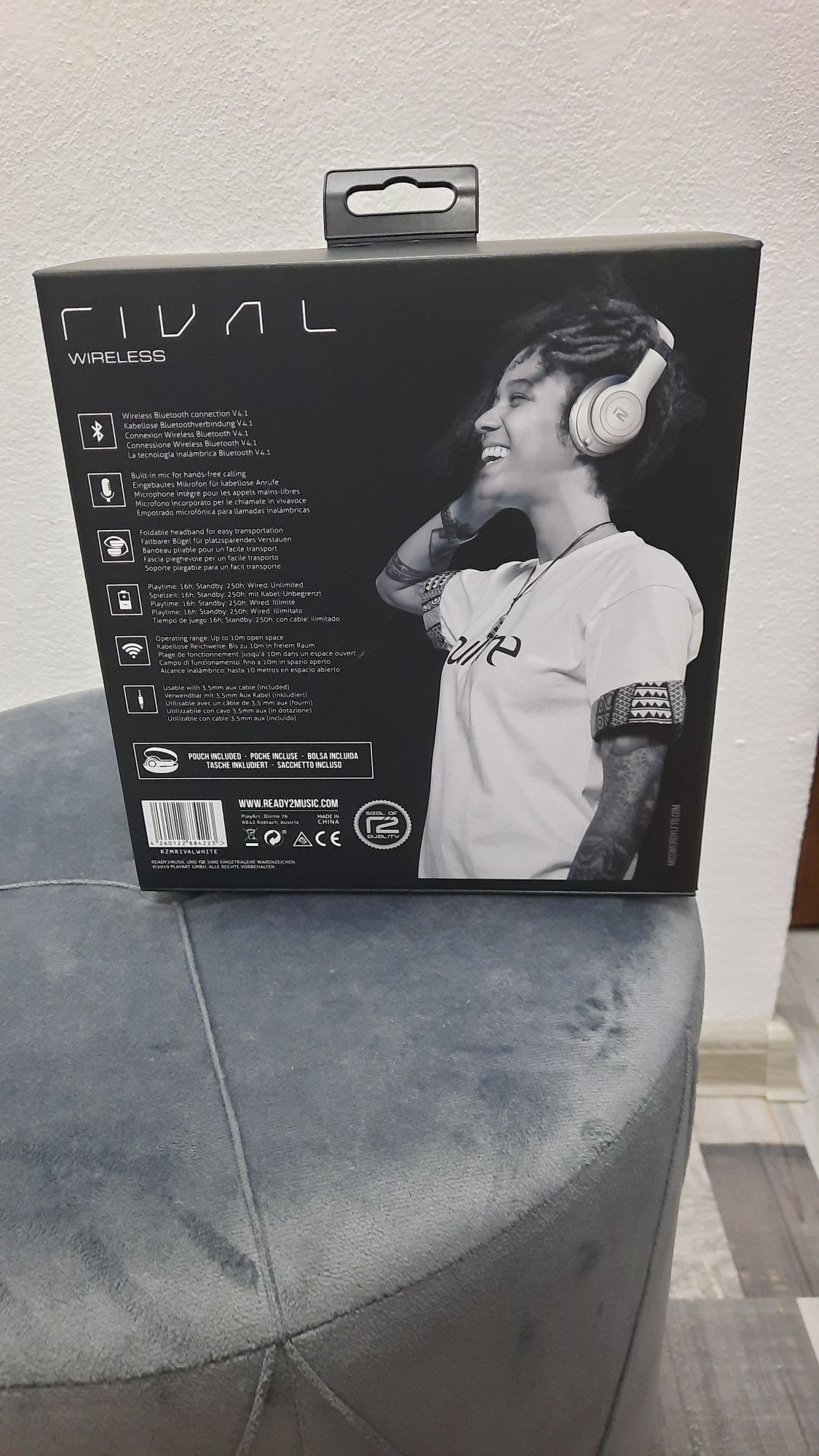 Căști wireless R2M (Ready2Music) ,sigilate cu garantie