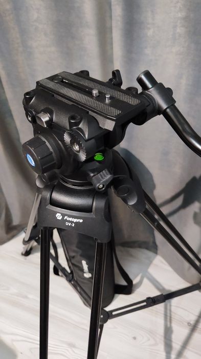 Штатив (fotopro)