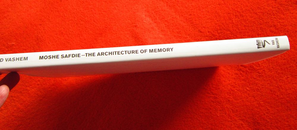 cadou rar Yad Vashem 2005 Muzeul Arhitectura memoriei Ierusalim