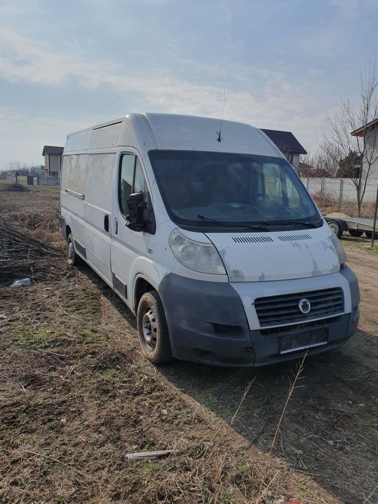 Dezmembrez fiat ducato 2.3