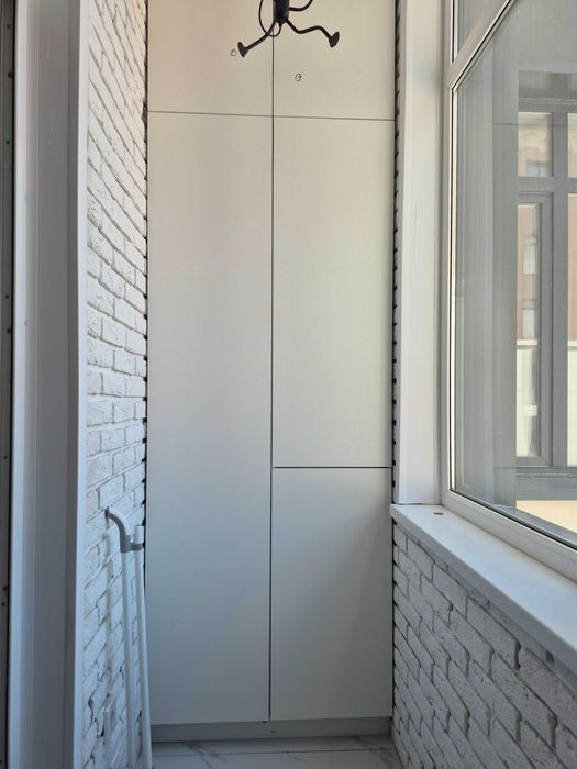 Шкаф на балкон, лоджию