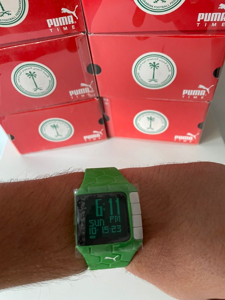 Ceas Puma Unisex Digital Unisex Editie Fotbal Arabia Saudita