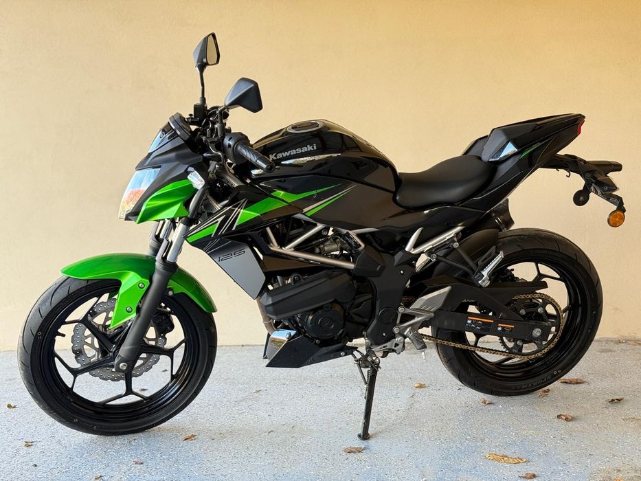 Kawasaki Z125 ABS 2023 ca Nou A1(nu mt,yzf,ninja,duke,cb)