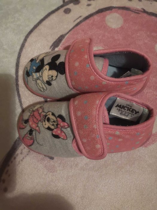 Disney пантофки 27