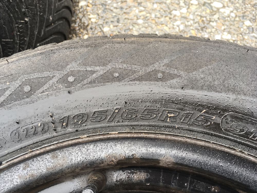 Roți de iarnă prindere 5x112 195 65 R15 M+S Vw Audi Skoda dot 2222