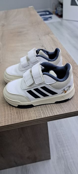 Маратонки Adidas