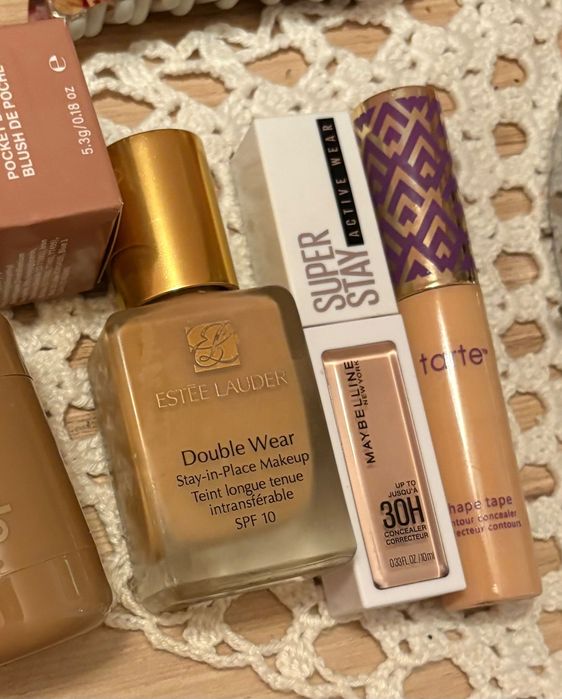Сет козметика Estée Lauder,Rhode,Maybelline