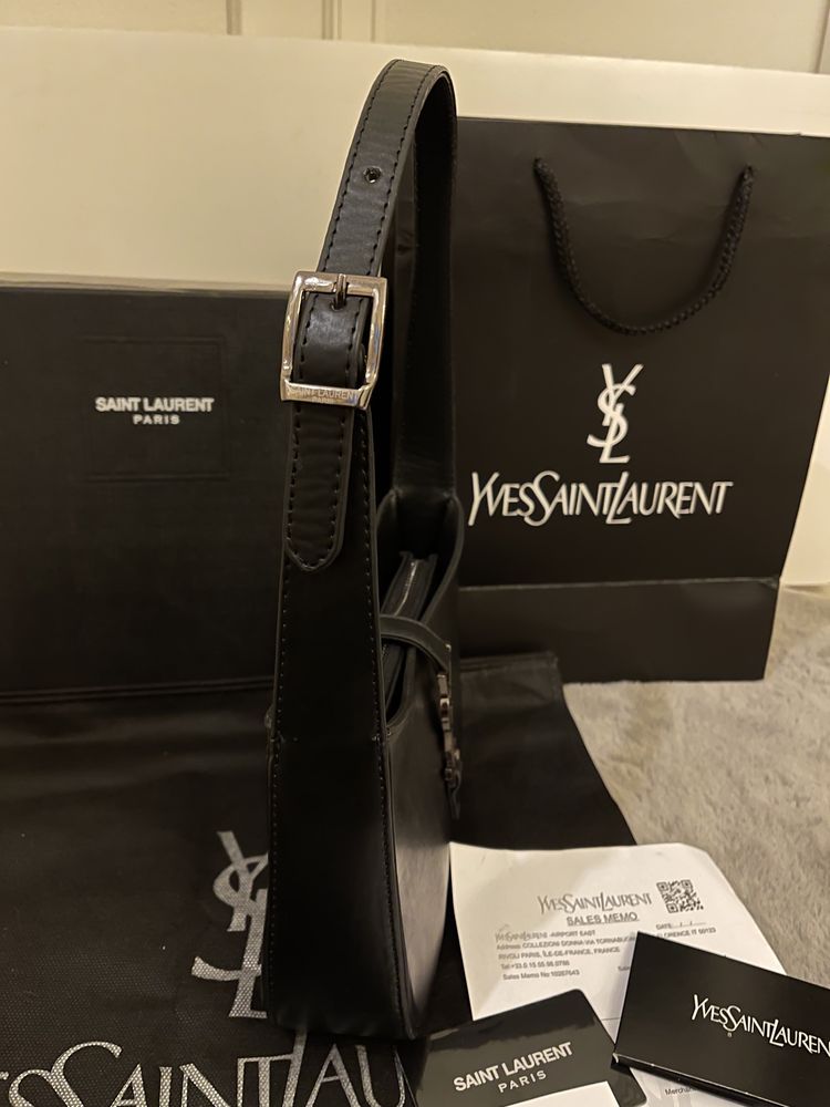 Poseta Ysl neagra