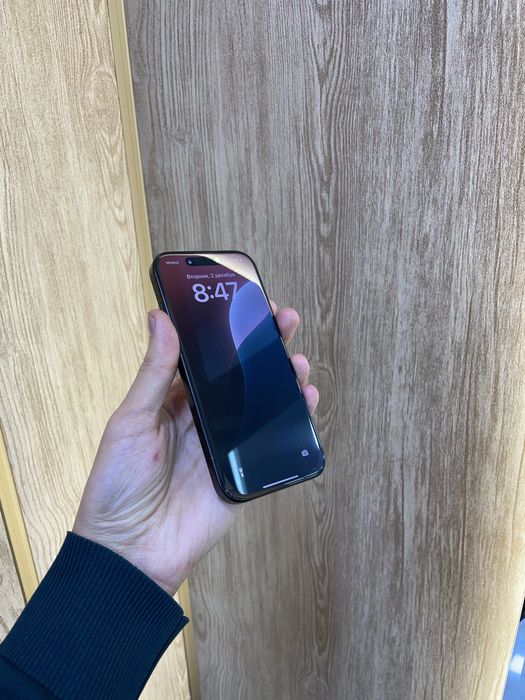 Iphone 16 pro black 256gb 93%