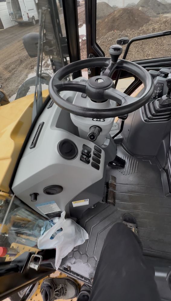 DE VANZARE Buldo/Buldoexcavator CAT 428F2/2600ore/2019