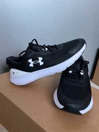 Under Armour Surge 3,  размер 41