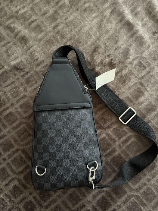 Мъжки чанти Louis vuitton, Tommy Hilfiger, Boss