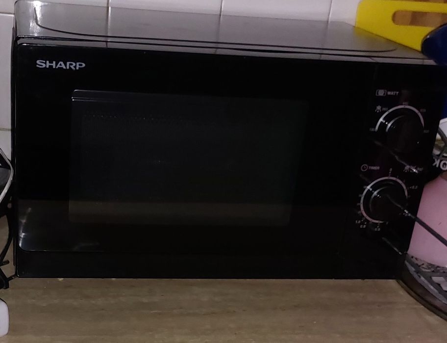 Cuptor microunde SHARP, R200BKW,20l,800W, negru