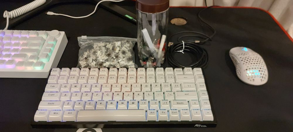 Royal Kludge RK84 75% Механична Клавиатура