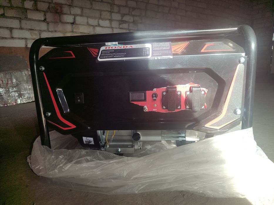 Генератор HONDA EG 5500 C