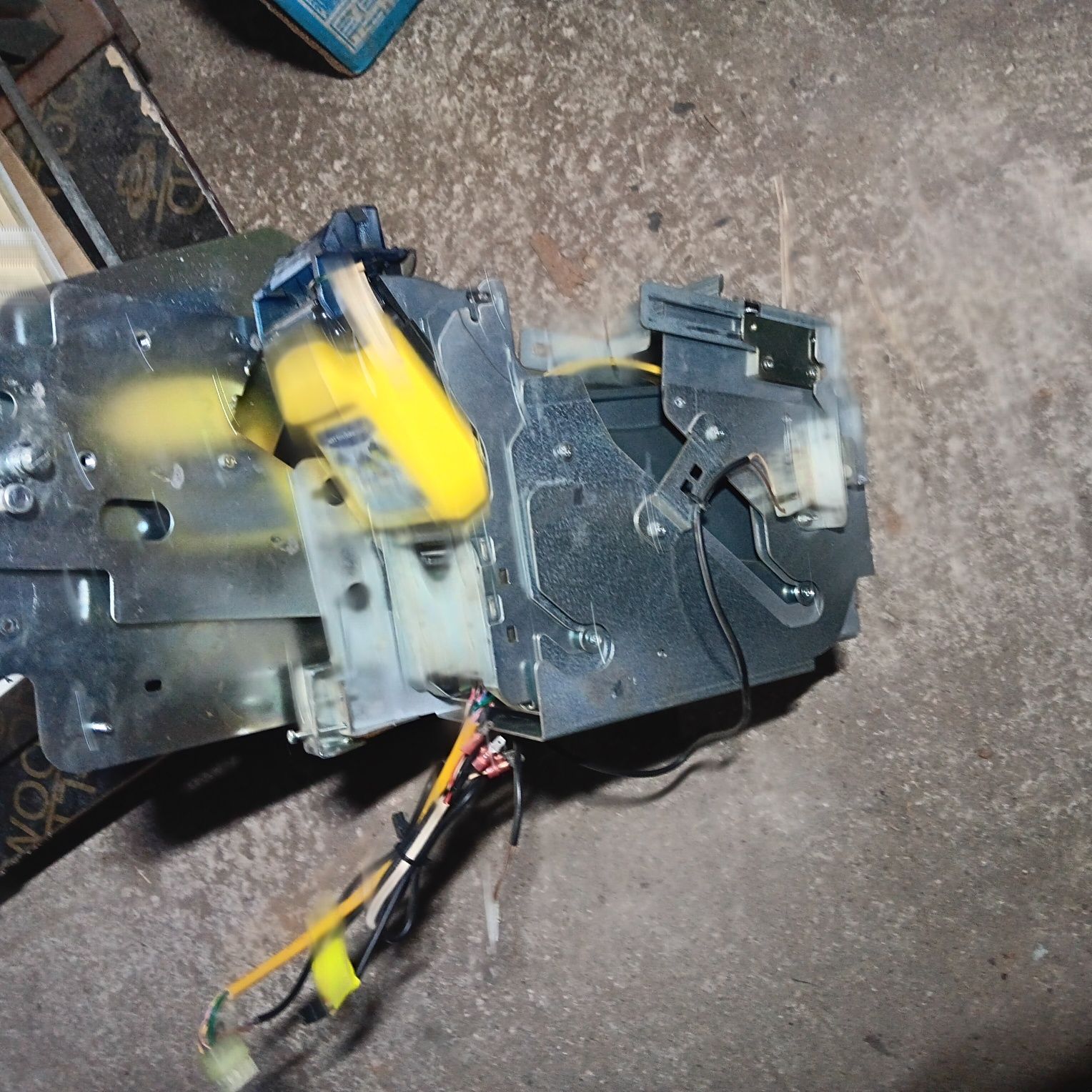 Банкнотоприемници ( Mei bill acceptor)