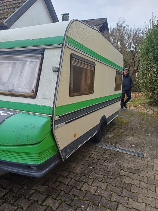 Rulota Hobby 3 locuri cu acte de Germania