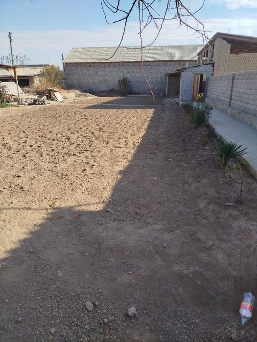 Toshkent bektemirda 4 sotix er sotiladi